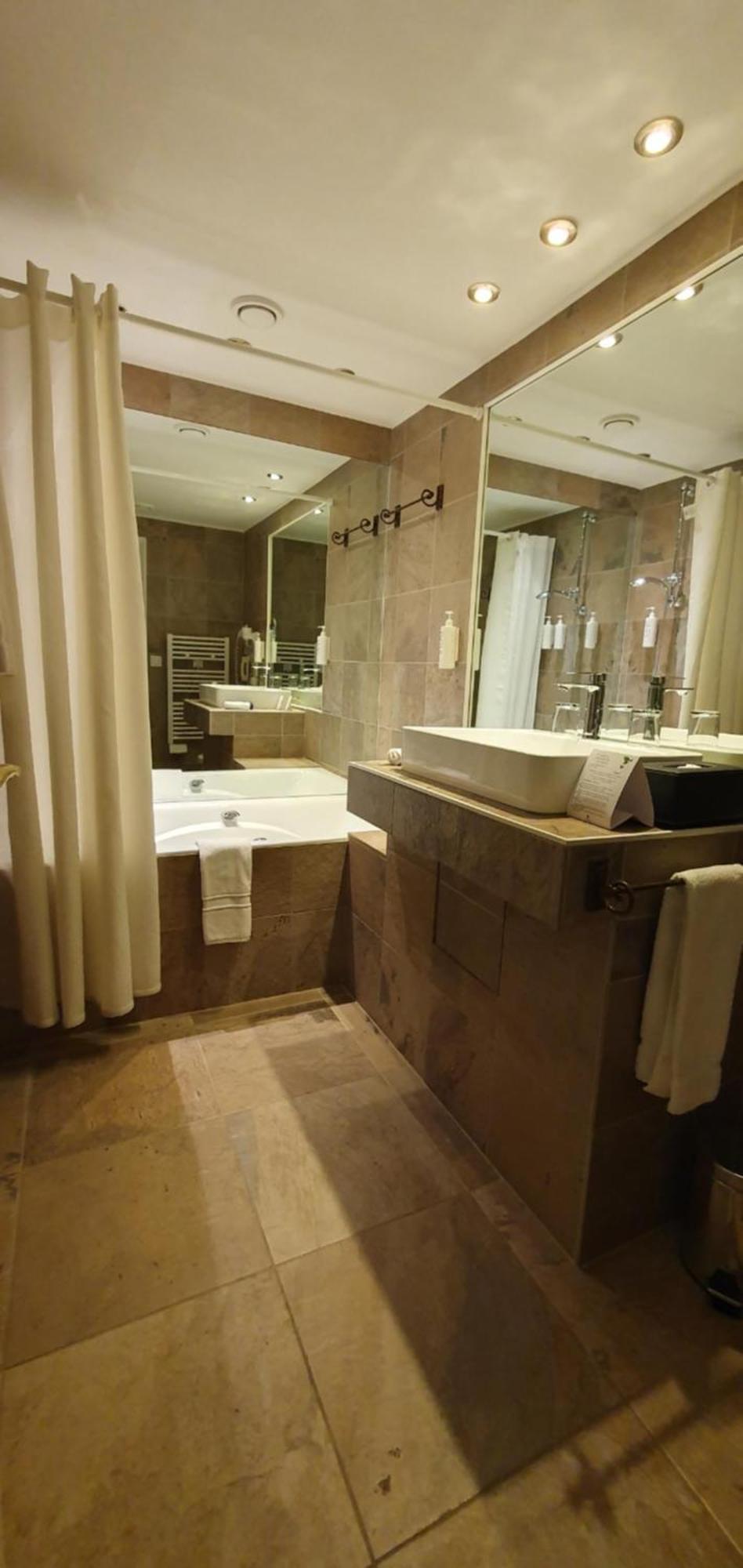 Demeures & Chateaux - Hotel Greuze & Spa Tournus Exterior foto
